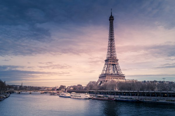 Exemple de Pin Pinterest sur Paris en 3 jours, créé avec PinStudio
